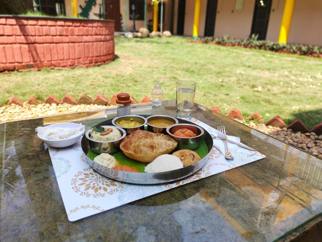 La Courtyard Pondicherry Exterior foto